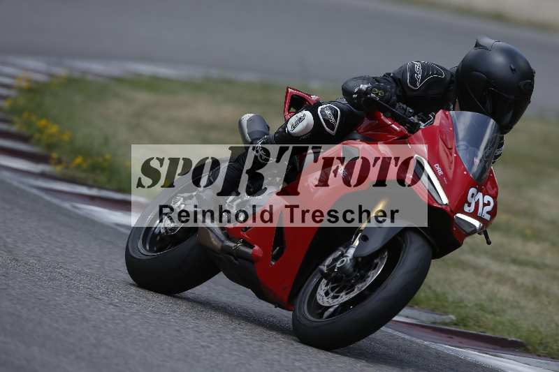 /21 17.06.2026  Ducati Schweiz Track Warmup ADR/Gruppe blau/912